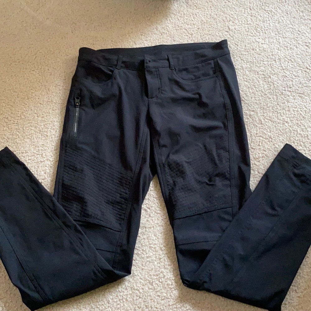 Black Moto lululemon pants